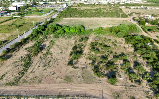 Terrenos Av. Universidad