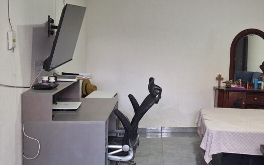 Lomas de la Cruz #176