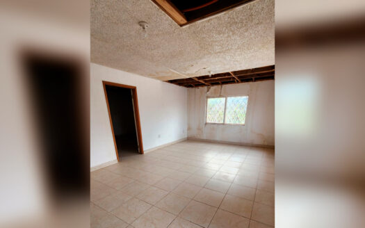 Casa con bodegas en Sector Centro