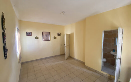 Local Pulga Infonavit Fundadores