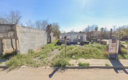 Terreno en Enrique Cárdenas